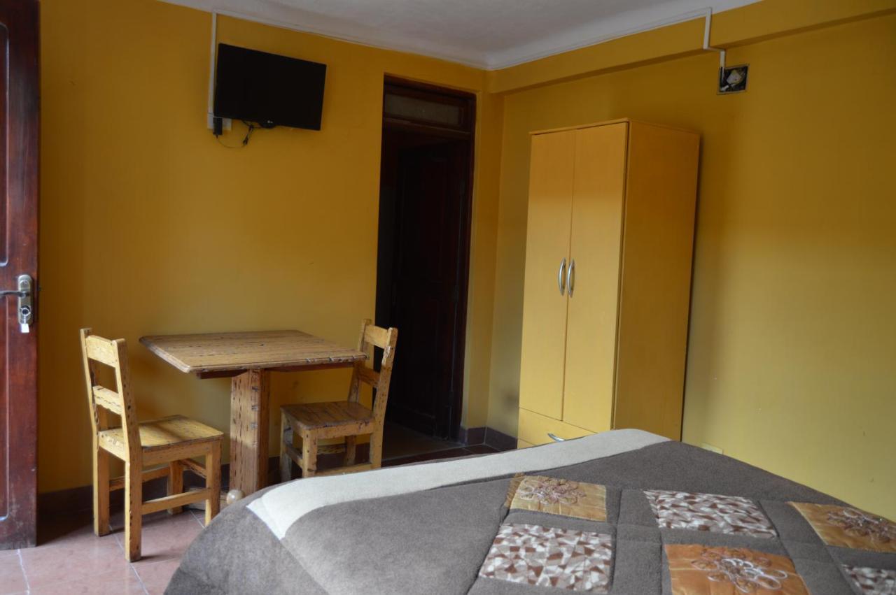 Hostal Coronel Pedro Arraya Tupiza Ngoại thất bức ảnh